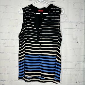 Elle‎ large top